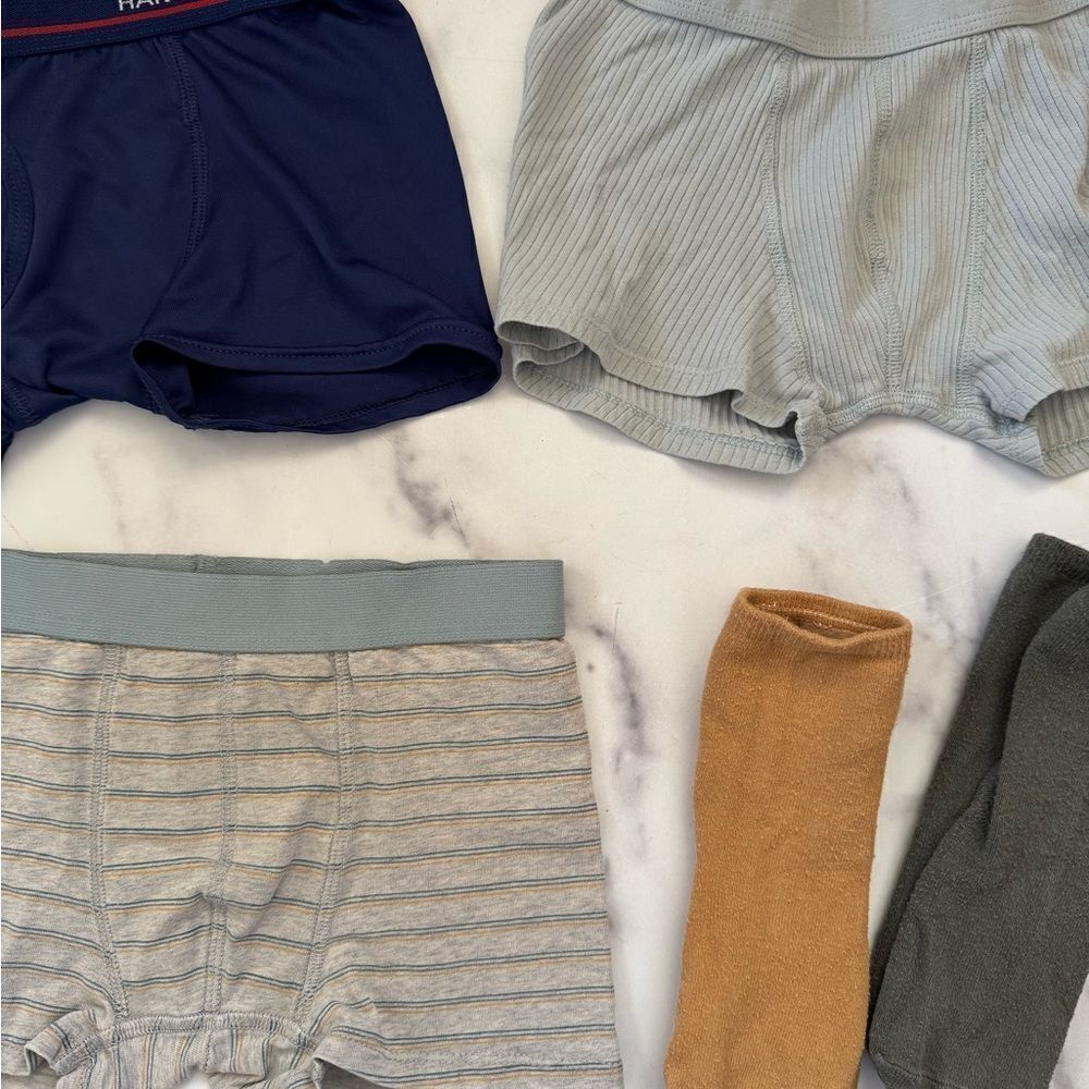 Zara boys 7-8 year boxer briefs & Zara socks mustard green solid 2 pair Hanes